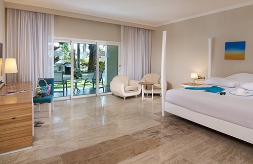 Cofresi Complejo | COFRESI PALM BEACH & SPA RESORT - PUERTO PLATA, SINAGOGA EN LA PROPIEDAD