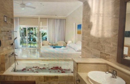 Los Brazos Complejo | Cofresi Palm Beach & Spa Resort - Puerto Plata,