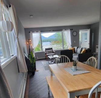 Ketchikan Casa | Coho Bungalow - Ketchikan Alaska
