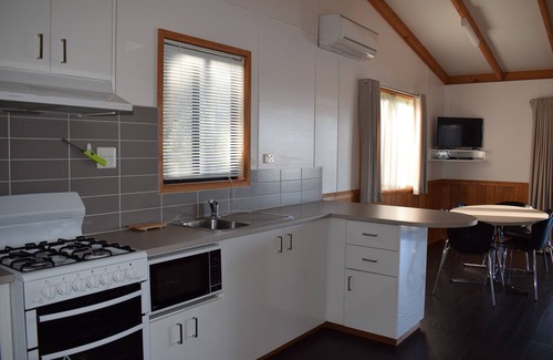 Cohuna Otro | Cohuna Waterfront Holiday Park