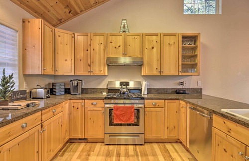 Cold Springs Cabina | Cold Springs Mountain Cabin: Hot Tub & Generator
