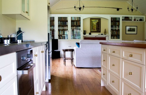 Coldstream Casa | Coldstream Estate - The Whare