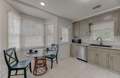 Columbia Casa | Coldstream Family Home