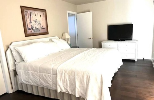 Coldwater Cabina | Coldwater Lake Waterfront Cabin - Boat for Rent