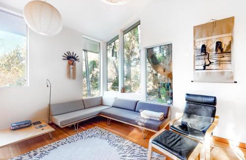 Cape Meares Casa | Coleman Creek House