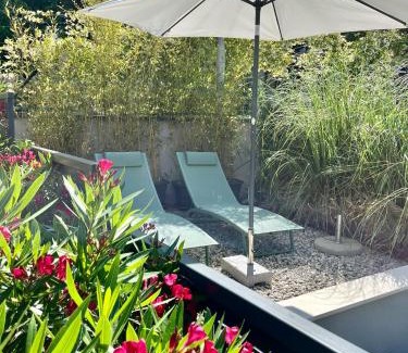 Pjescana Uvala Apartamento | COLIBRI-Design&Beach Appartement mit 40m2 Terrasse und 2 SUPs