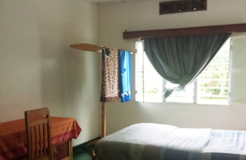 Gisenyi Casa | Colibri Guesthouse Gisenyi