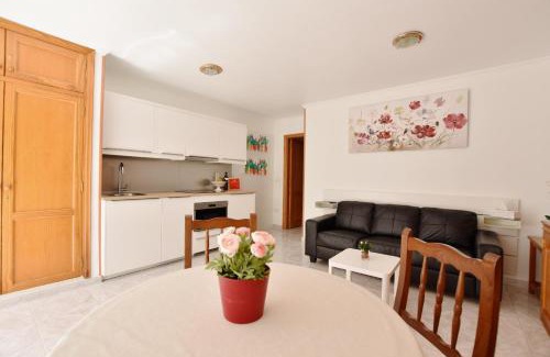 Puerto del Carmen Apartamento | Colina del Sol Lanzarote Pool with sea view