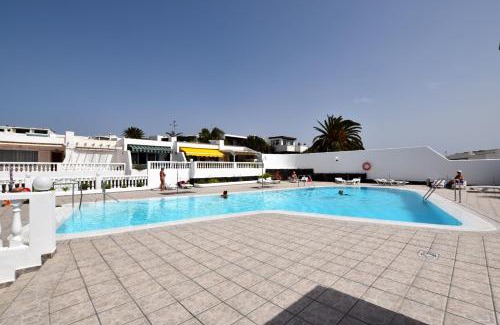 Puerto del Carmen Apartamento | Colina del Sol Lanzarote Pool with sea view