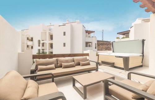 Palm-Mar Casa | Colinas - Bentor 3,4 PENTHOUSE POOL VIEW & JACUZZI