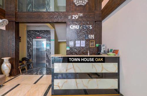 Shanthala Nagar Hotel | Collection O 29 Church's Inn Near Cubbon Park