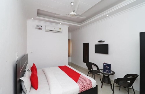 Dehradun Hotel | Collection O 81137 The Reverend