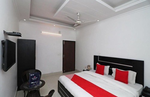 Dehradun Hotel | Collection O 81137 The Reverend