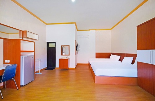 Makassar Hotel | Collection O 91046 Hotel Remaja Indah Masamba