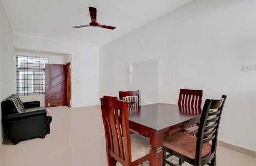 Khattalwada Hotel | Collection O Christ University