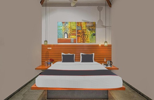 Ulhasnagar Hotel | Collection O 80852 Hotel Nirva
