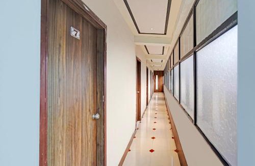 Palsana Hotel | Collection O Kadodara Bus Terminal Formerly Hotel Rudra