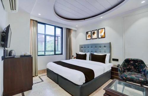 Karol Bagh Hotel | Collection O Karol Bagh