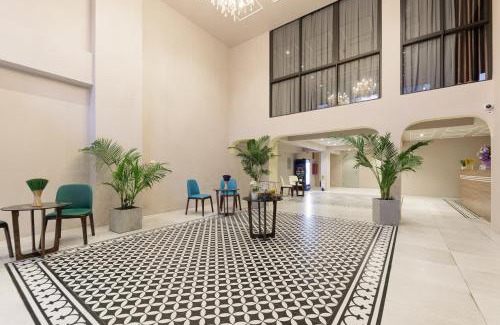 Hai Ba Trung Hotel | Collection O Le Grand Hanoi hotel - The Central Park