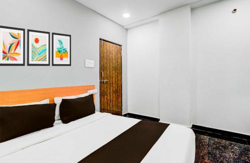 Hyderabad Hotel | Collection O Malkajgiri