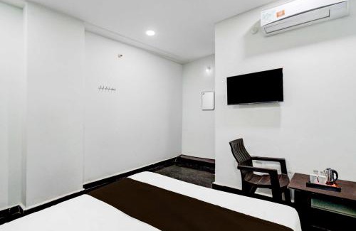 Hyderabad Hotel | Collection O Malkajgiri