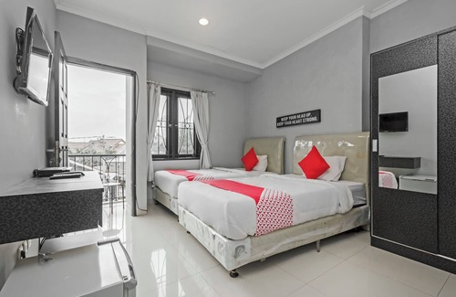 Jakarta Hotel | Collection O Lamaison Residence