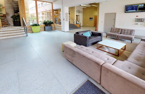 Thorpe Satchville Hotel | College Court