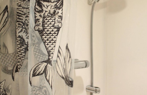 Warwick Hotel | Colliers Hotel