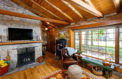 Ephraim Casa | Collings Log House by Simple Life Rentals