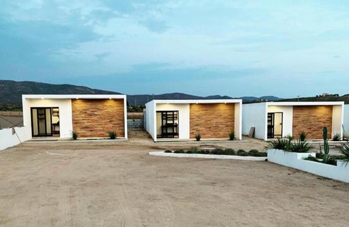 Valle de Guadalupe Hotel | Collins Village Hotel Boutique