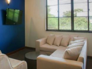 Bambalapitiya Hotel | Colombo Court Hotel & Spa