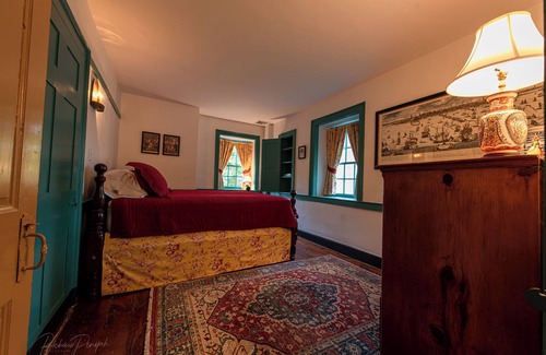 Finesville Otro | Colonial Charm in Historic Finesville, New Jersey
