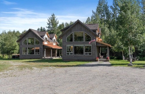 Palmer Cabina | Colonist Camp @The Lodges on the Old Mountain Road