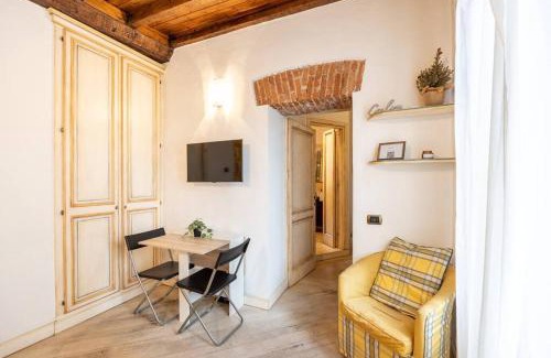 Carrobbio Apartamento | Colonne's Nest - Cozy and Silent with AC