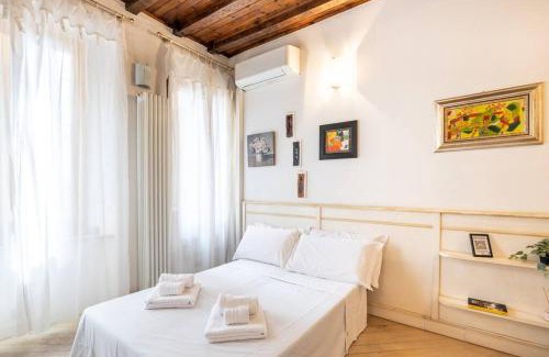 Carrobbio Apartamento | Colonne's Nest - Cozy and Silent with AC