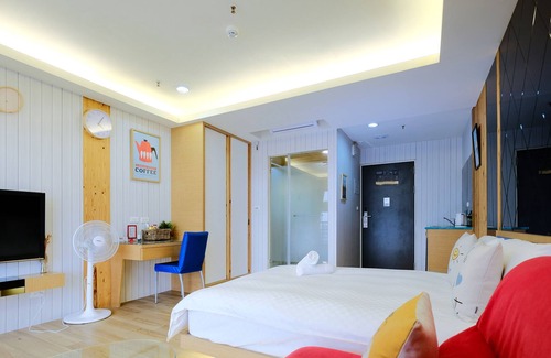 Kaohsiung City Centre Hotel | Color Fun Inn