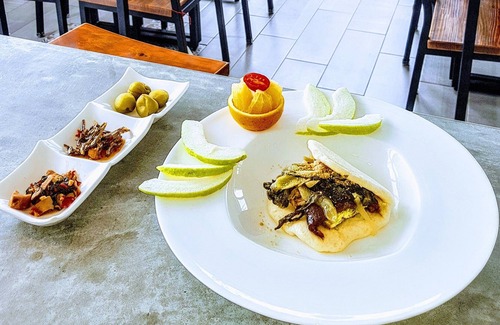 Magong Cama Y Desayuno | Color Reefs B&B