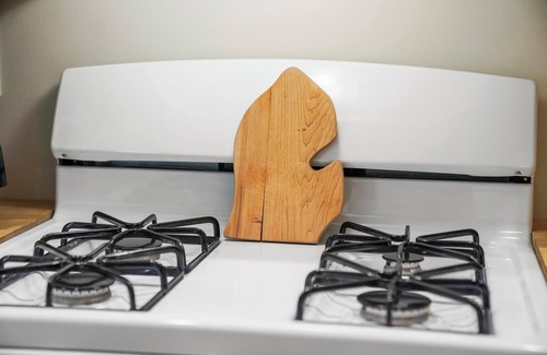Boyne City Casa | Location! Clean, Comfortable, and Highly Rated! Few Dates Left in August, Hurry!