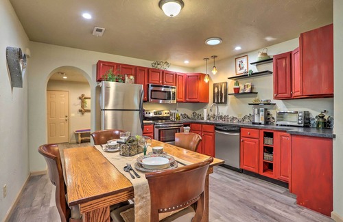 Northglenn Cabaña | Colorado Cowboy Cottage: 12 Mi to Downtown Denver