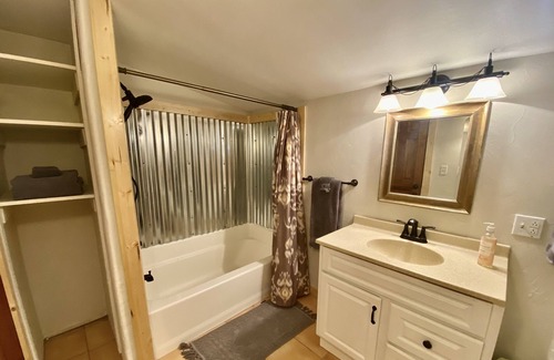 Silt Complejo | Colorado Farm House