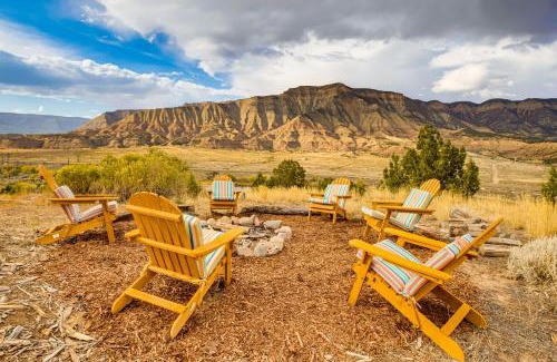 Battlement Mesa Casa | Colorado River Getaway in Parachute Dogs Welcome!
