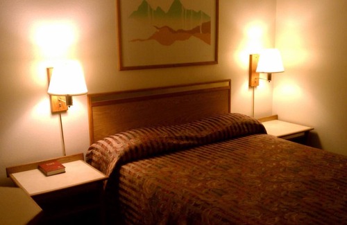Bullhead City Hotel | Colorado River Value Inn