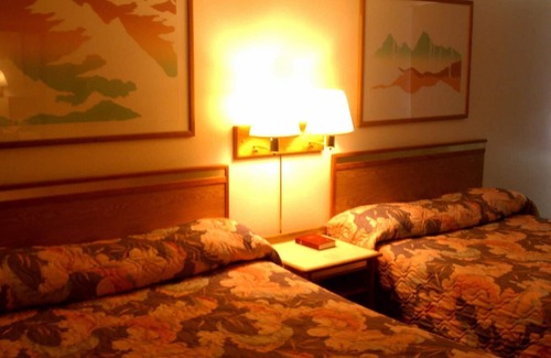 Bullhead City Hotel | Colorado River Value Inn