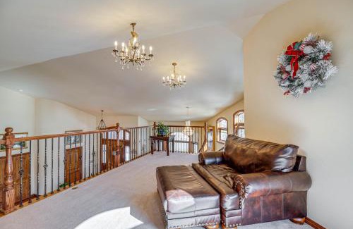 Mountain Shadows Casa | Colorado Springs Home about 4 Mi to Garden of the Gods