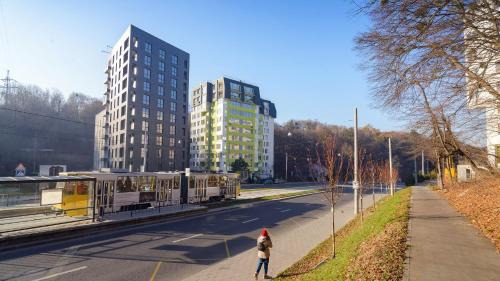 Halyts'kyi district Apartamento | Colored balloons - 3 bedrooms, 3 bathrooms, equipped large apartments