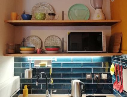 Esquieze-Sere Apartamento | Colorful Appartement near Luz-Saint-Sauveur