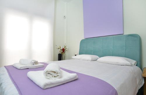 Nea Smirni Apartamento | Colorful Apt. Near Nea Smirni Square
