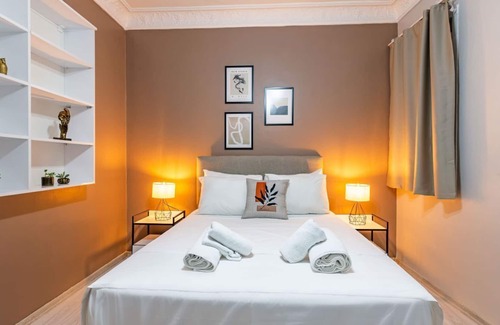 Nisantasi Apartamento | Colorful Breezy Apartment Close Trendy Attractions in the Heart of Nisantasi