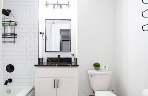 Mount Vernon Apartamento | Colorful Haven Near Walters Art Museum