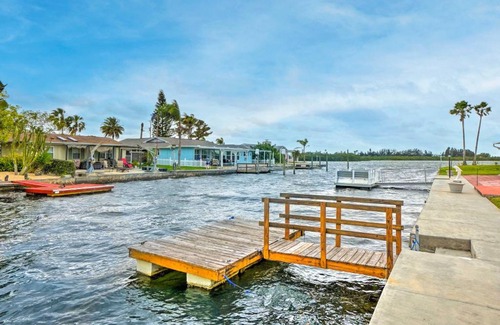 Sea Ranch Casa | Colorful Hudson Home on Canal with Boat Dock!